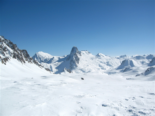 Strada Altopiano della Gardetta - Istituzione di obblighi e limitazioni per la circolazione
